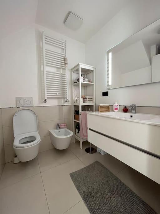 Apartment Attico Con Terrazza E Idromassaggio Rome